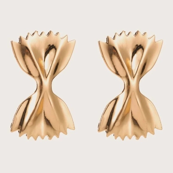 π Bow Knot Folded Earrings π - Picture 2 of 4